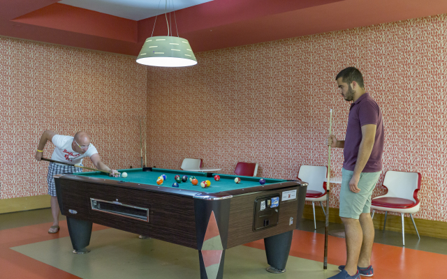 Royal Dragon Hotel – All Inclusive