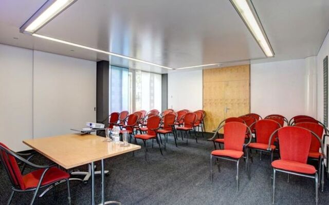 Primestay Hotel by Kostbar