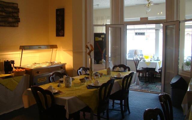 Shepperton Hotel
