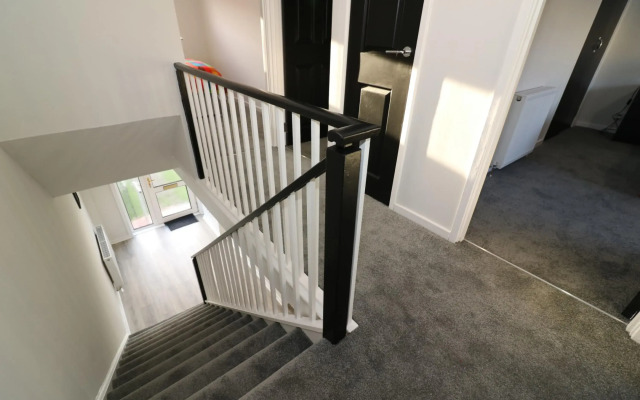 Salisbury House - East Kilbride