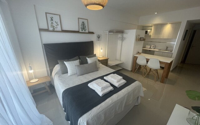 Urban Luxury- Studio Living in San Telmo Num6917