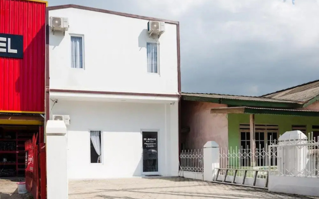 33 Avenue by OYO Rooms