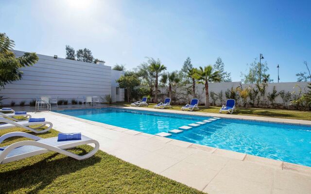 Relax Hotel Kenitra