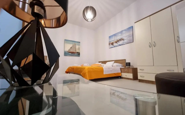 Studio Apartment Mandic