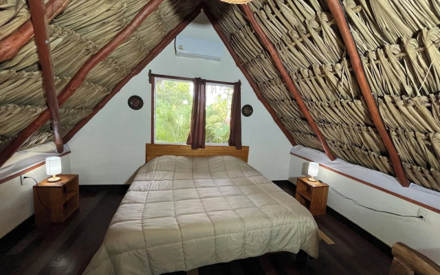 Embajada Universal By La Eufemia Group