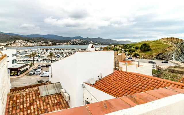 PORT DE LLANÇÀ 35 Apartamento céntrico en el puerto