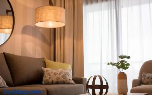 273 Avenida Victoria Aguirre I