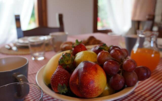 La Brigata Apartments Orange House