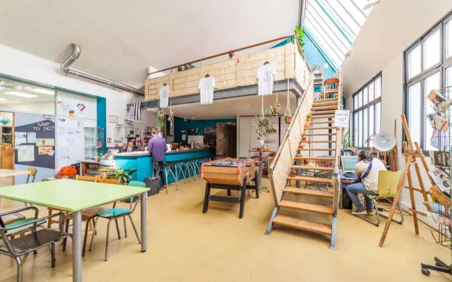 Alter'hostel