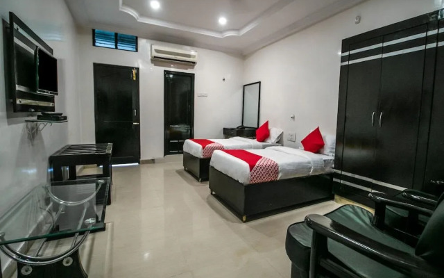 V V Pride by OYO Rooms