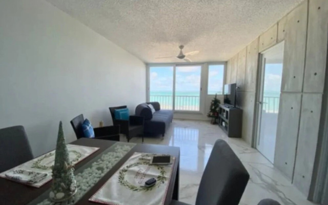 Apartamento Vista al Mar en Isla Verde