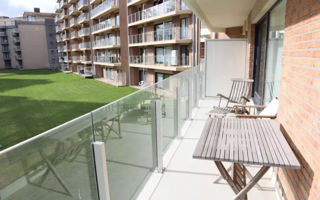 Apartment in Nieuwpoort With sea View