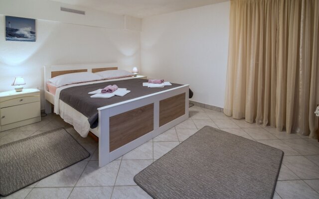 Apartment Ivica