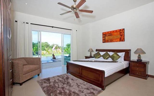 Villa Yok Kiao 6 Bed Staffed Property with Your Own Cook