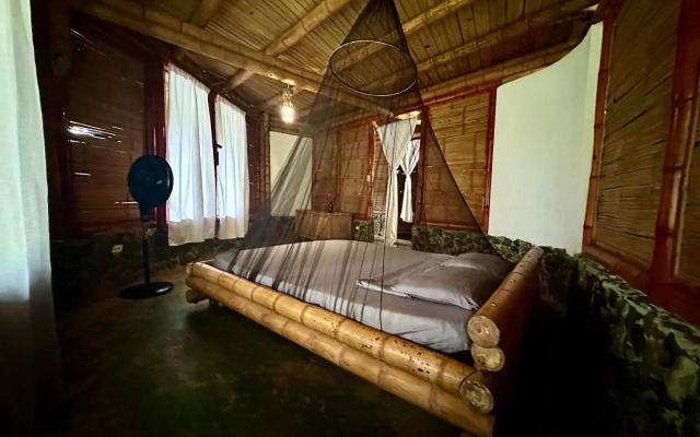Eco-Lodge Deseo Bamboo