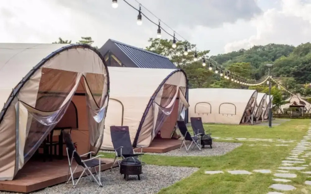 Pocheon Pureunsan Fairway Glamping