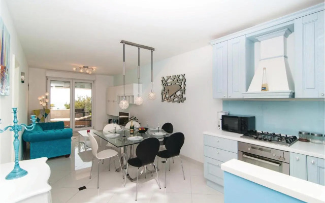Apartment Split with Sea View 04