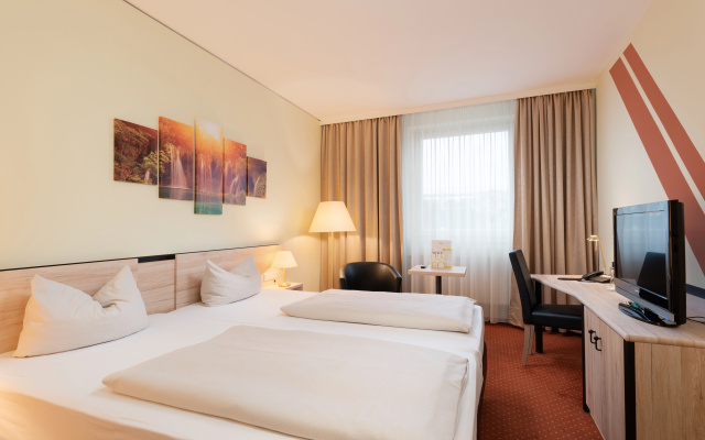 NOVINA HOTEL Südwestpark Nürnberg