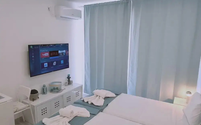 84 AN 2 - Stay Napa Oasis Studio