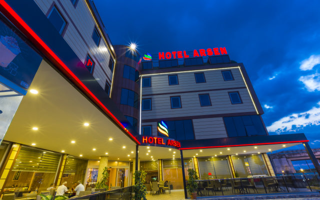 Arsen Hotel
