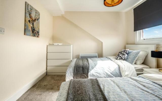 Charlotte's Apartment D
