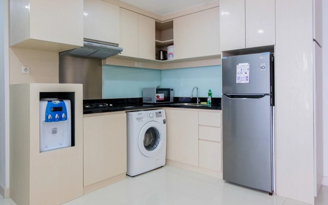 Luxurious 2Br Apartment At Lexington Residence