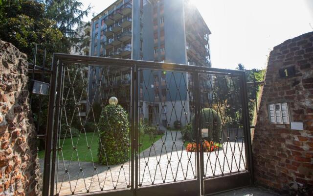 Apartment Bocconi 1