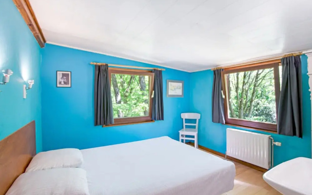 Cozy Chalet in Trois Ponts near Forest
