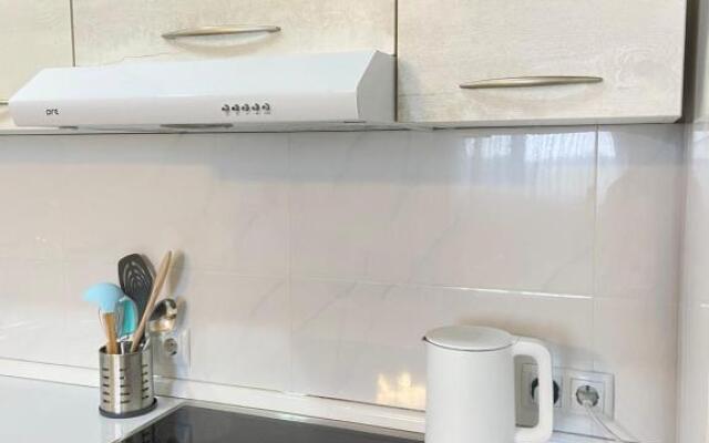 Modern Apartment in 10 min walk from Dostyk street
