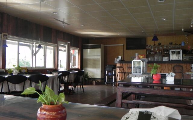 Zhuyuan Ju B&B