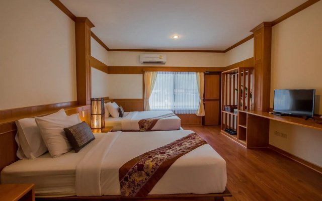 Chiangkhan River Mountain Resort (SHA Extra Plus)