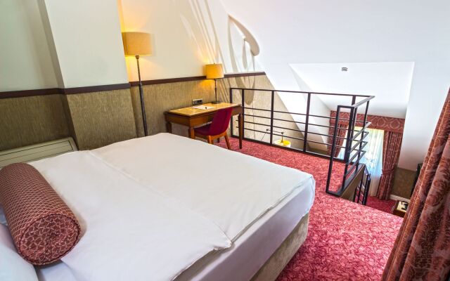 Mell Hotel
