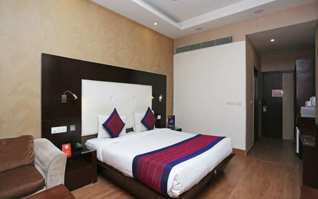 Hotel Almati by OYO Rooms