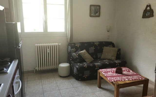 Residence Rapin N°37 : Studio 3 Personnes / Studio 3 People