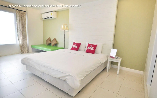 Zen Rooms Panurangsri