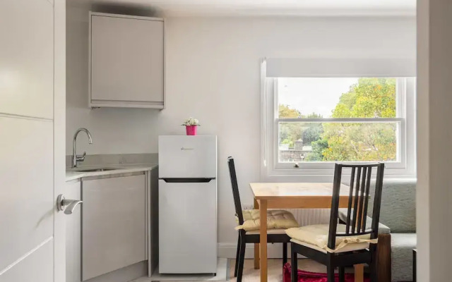 Modern Kensington Studio