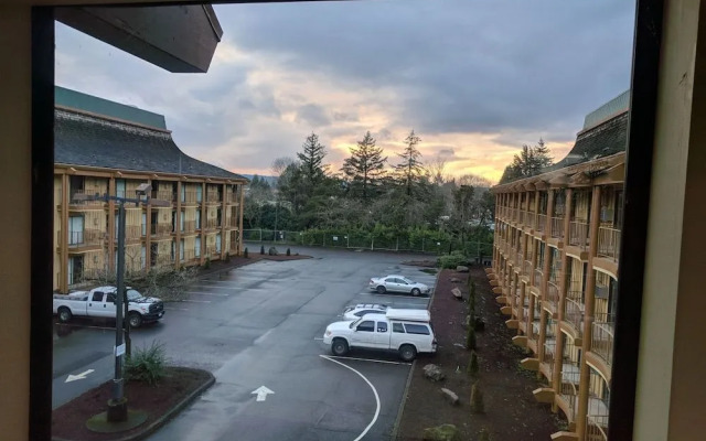 Rodeway Inn & Suites Portland - Jantzen Beach