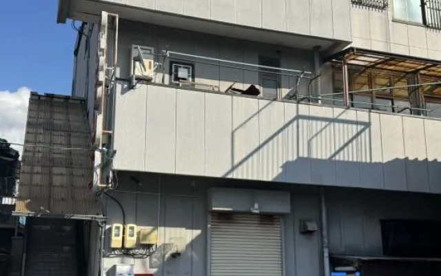 Mito Houses 15 or 20 Pax - Bus & Breakfast Options