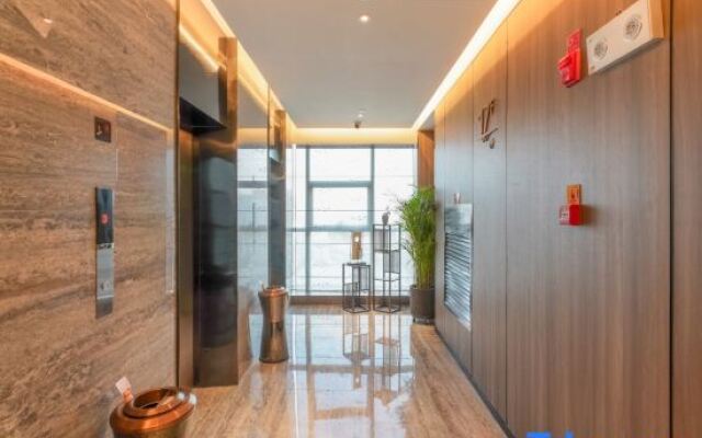 Yannian Wenyuan Hotel