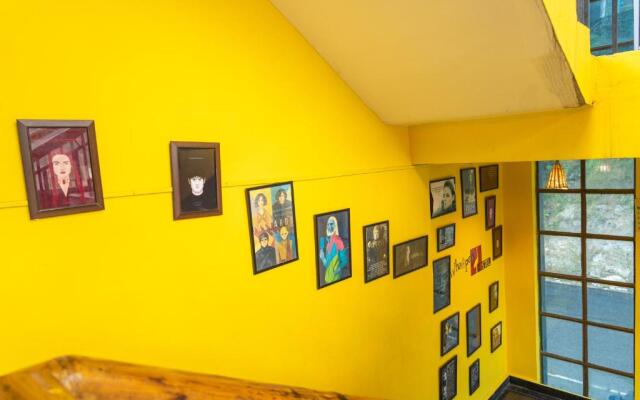 Whoopers Hostel