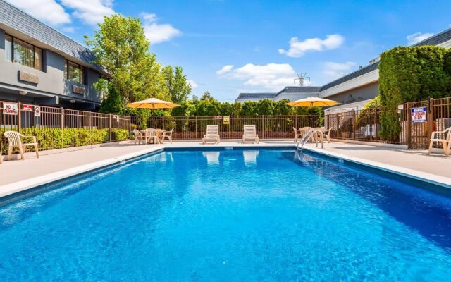 Best Western Leisure Inn