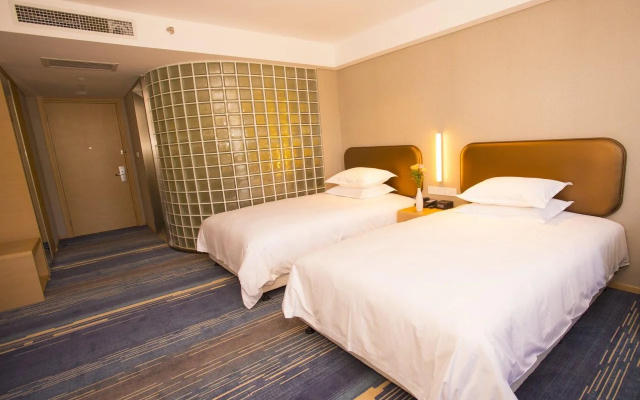 Holiday Inn Express Chifeng Hongshan by IHG