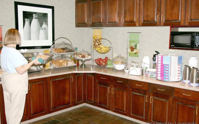 Hampton Inn & Suites Springdale