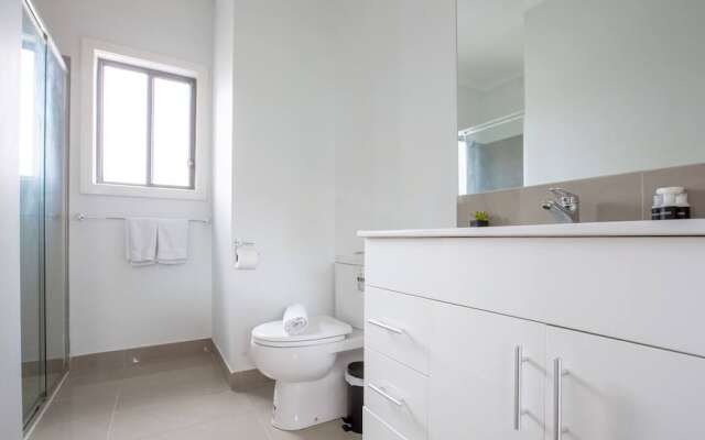 Stunning 3beds Near Knox Shopping Centro@wantirna