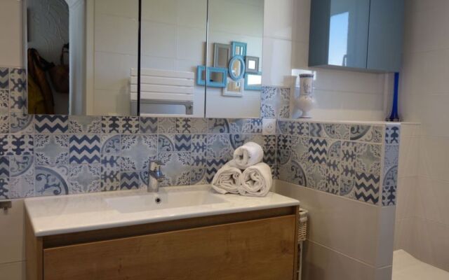 House Philblue Saint Philibert