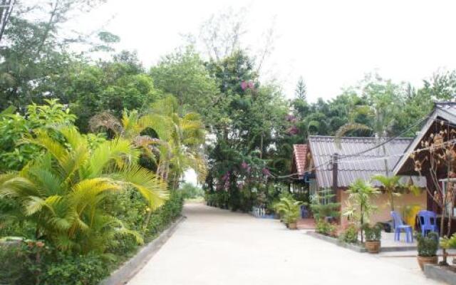 Sareth Resort