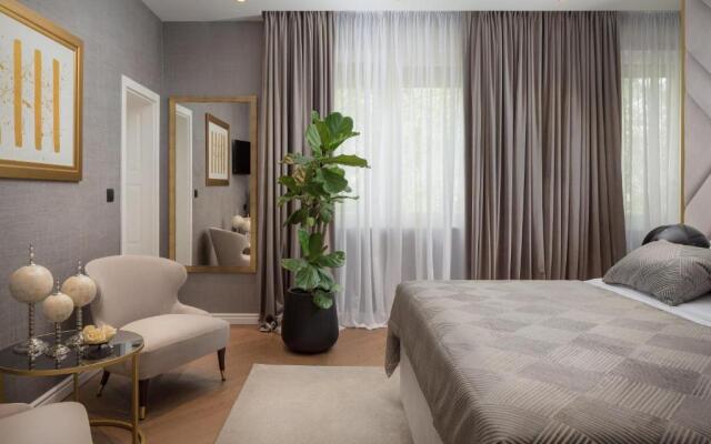 Five Elements Luxury Rooms