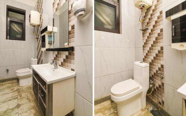 OYO 15407 Home Feeling Accomodation