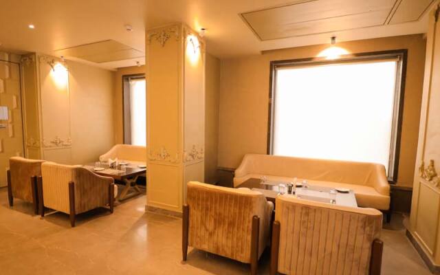 Hotel Mvr Grand