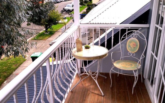 4 Ensuite Chelsea Villa CBD-Airport